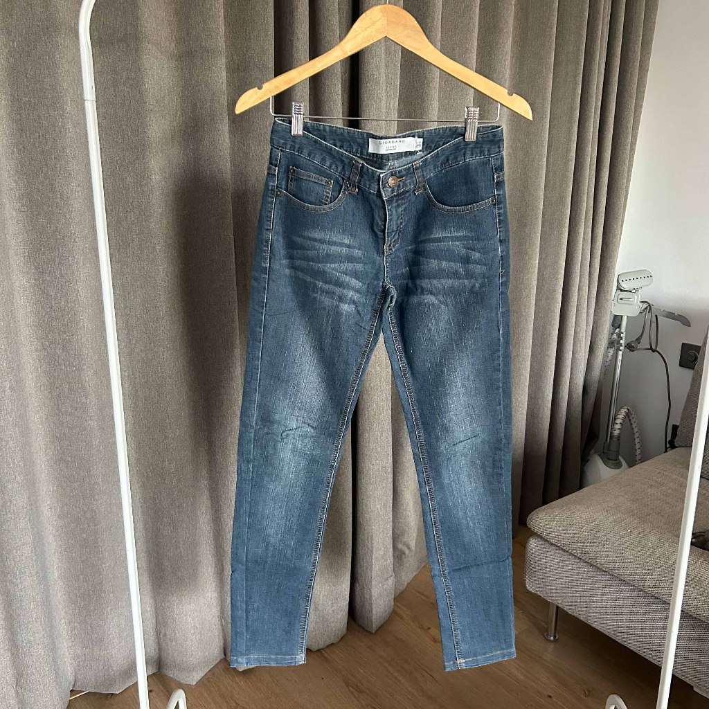 Giordano original skinny jeans wanita | dark blue | Preloved