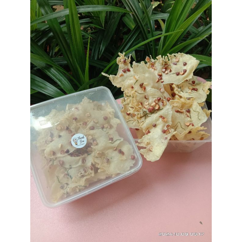 

PEYEK KACANG TANAH RENYAH GURIH kemasan kotak 1500ml