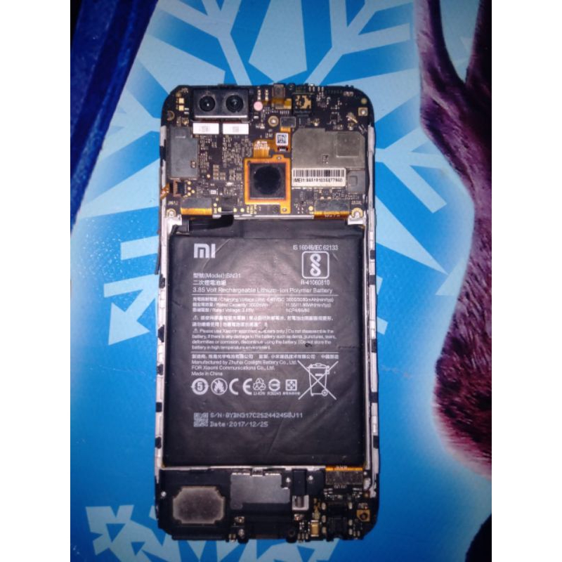 Xiaomi A1 minus cekdiskripsi