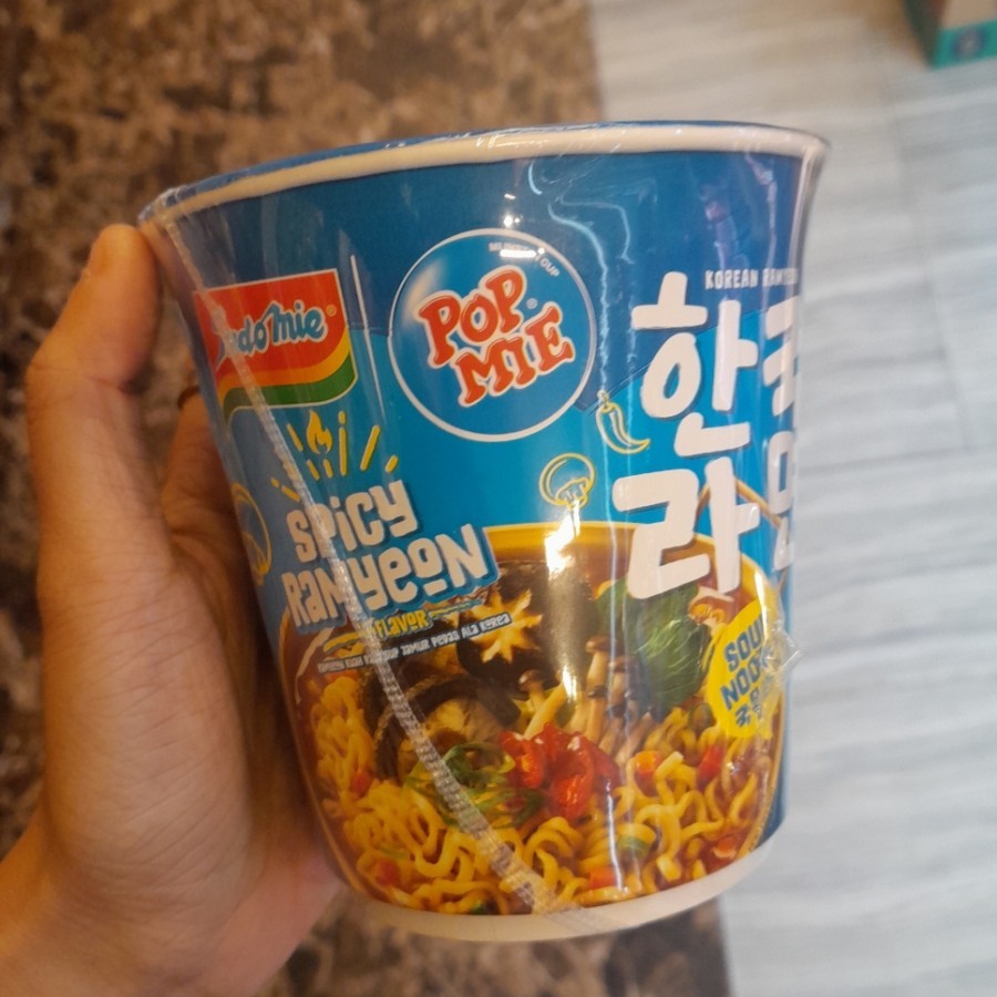 

1 ctn - Popmie Korean Fiery Chickin dan popmie korean spicy ramyeon