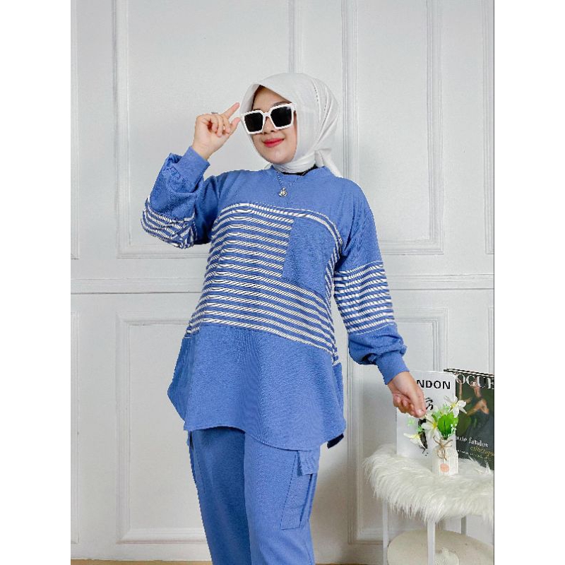 Setelan wanita knit mix salur corduroy||One set wanita kenit mix salur corduroy||celana cargo