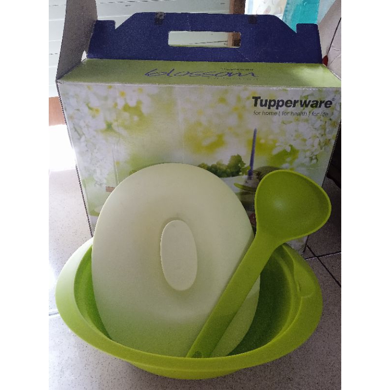 Tupperware Blossom