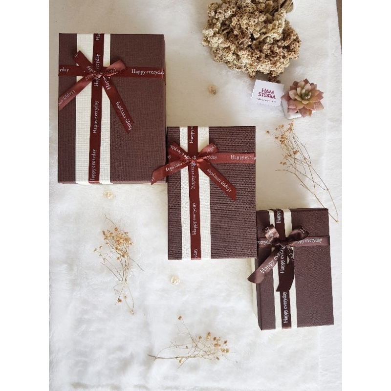 

GIFT BOX SMALL GIFT BOX MEDIUM GIFT BOX LARGE GIFT BOX VALENTINE GIFT BOX ULANG TAHUN BOX KADO BOX KADO PITA BOX HAMPERS