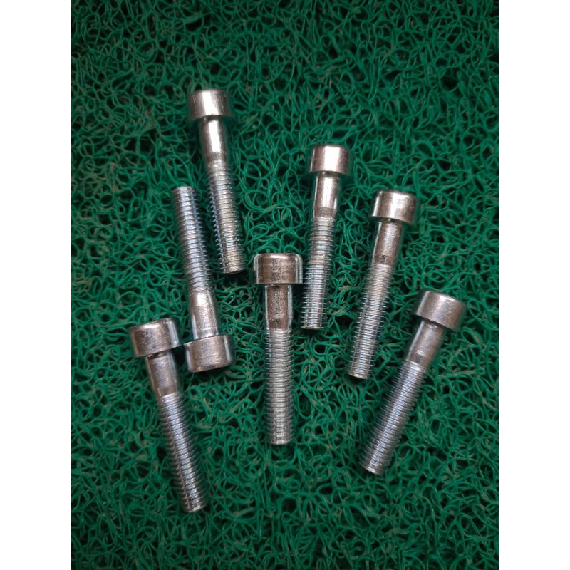 BAUT L BAUT L 8X40 BAUT UKURAN KUNCI 12