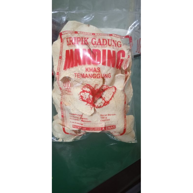 

kripik gadung 150 gr+aneka kripik manding