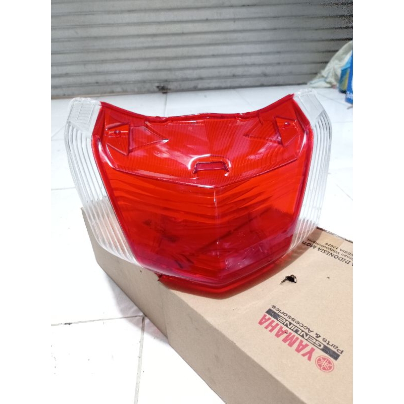 KACA MIKA LAMPU STOP BELAKANG NMAX N MAX LAMA OLD 2015-2019 ORI STANLEY