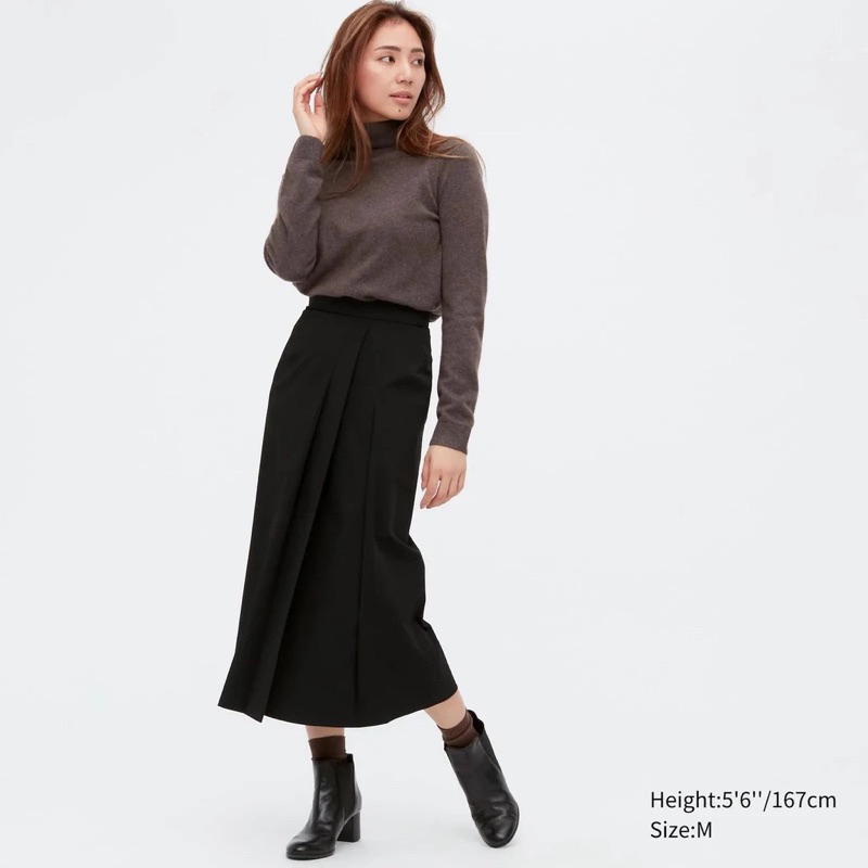 Wanita Rok Span lipit samping brand Uniqlo