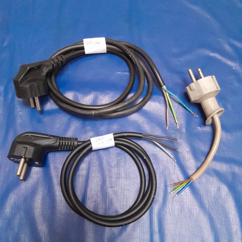 Potongan Kabel Power Listrik AC (Bekas)