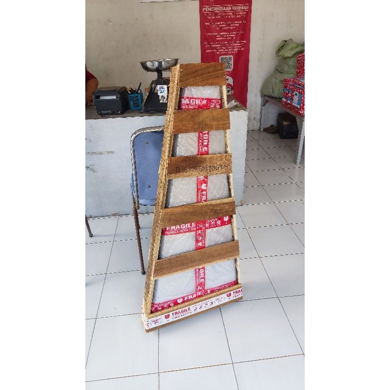 

packing kayu