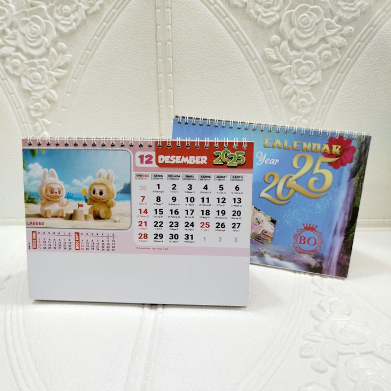 

kalender meja lucu 2025
