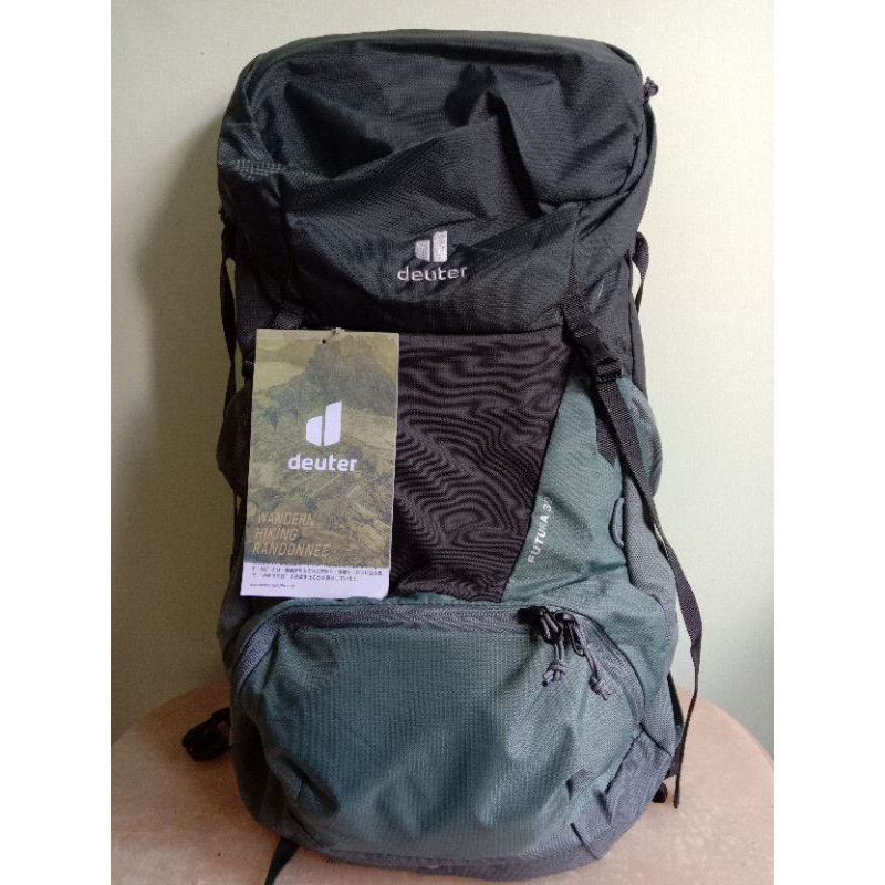 semi carrier Deuter Futura 32