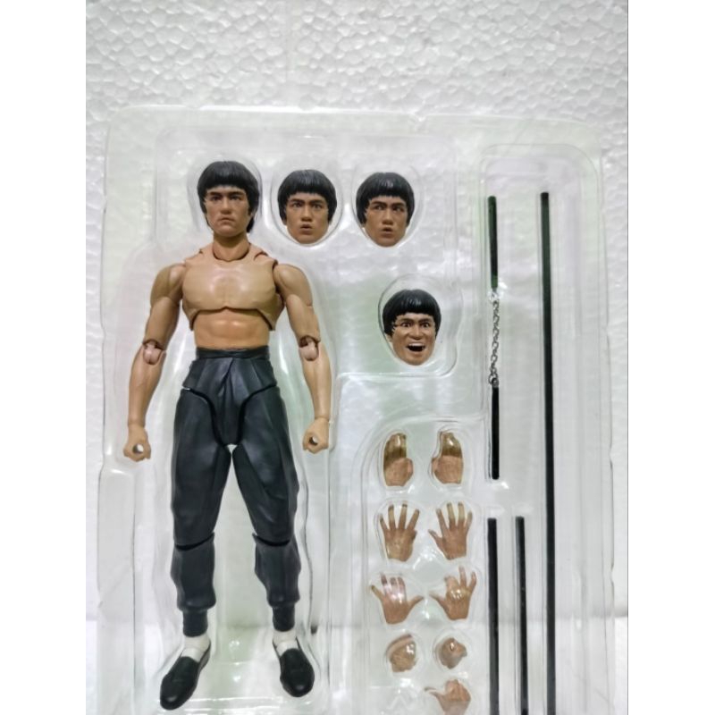 Mainan Action Figure S.H.Figuarts Bruce Lee