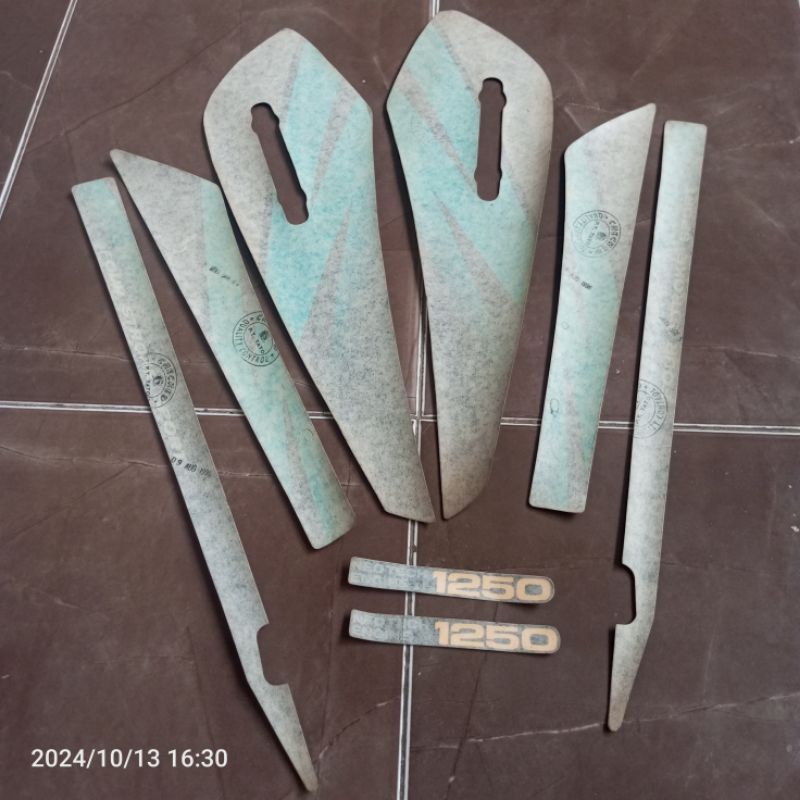 Lis list striping decal body Honda gl max 1250 CC 1996 original ORI 3M