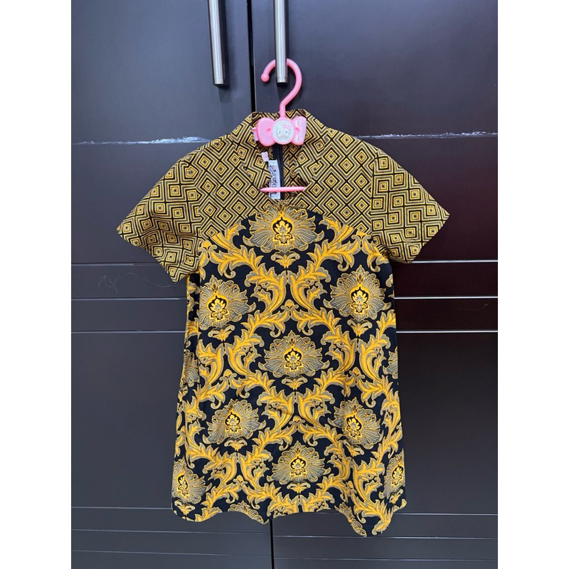 Preloved Batik Keris Anak size M