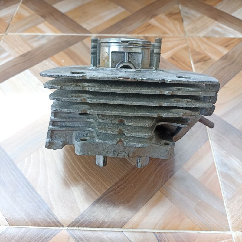 cylinder blok seher buring set piston 55G Y-4 OB os 200 Yamaha Rxz rzr Second Original