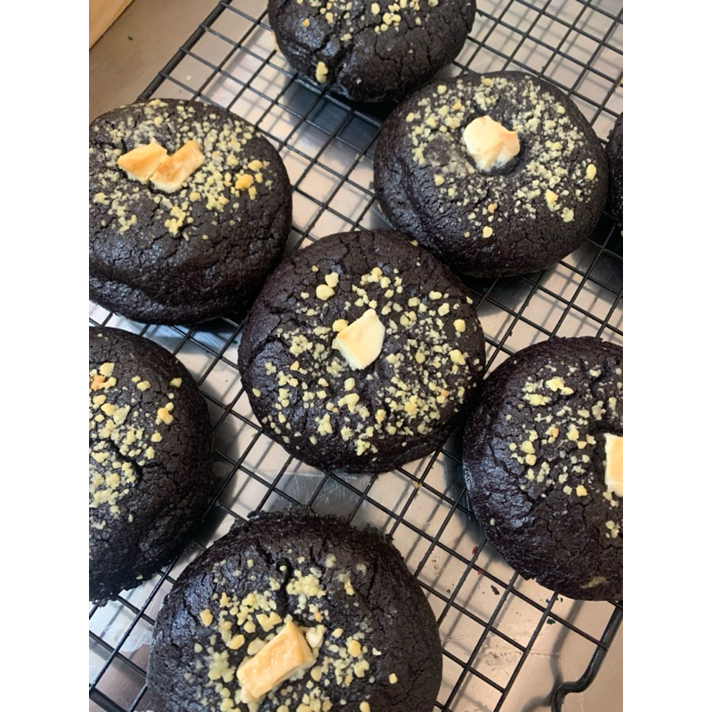 

Blackies Soft Cookies