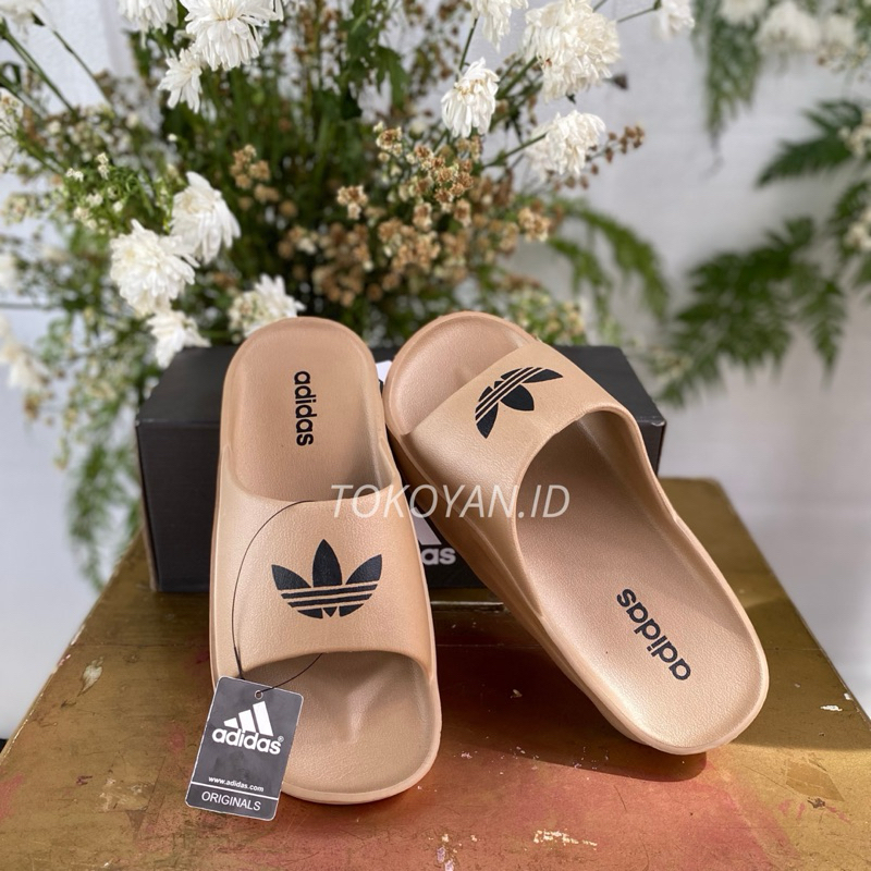 SANDAL SLOP PRIA ADIDAS SANDAL EVA ADIDAS TERBARU SANDAL PRIA ADIDAS KARET ANTI SLIP RINGAN NYAMAN