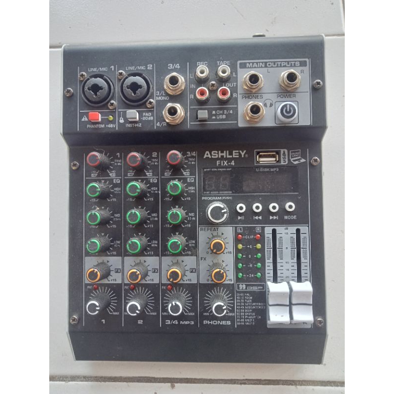 mixer Ashley premium 4 fix-4 bekas