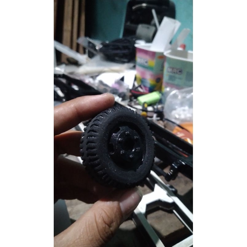 BAN & VELG MINIATUR TRUK/BUS SKALA 1:14