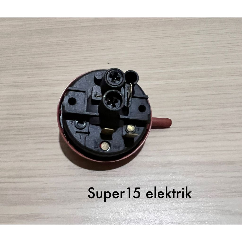 Water Level Mesin Cuci Midea MFS70 10302 Front Loading (178)