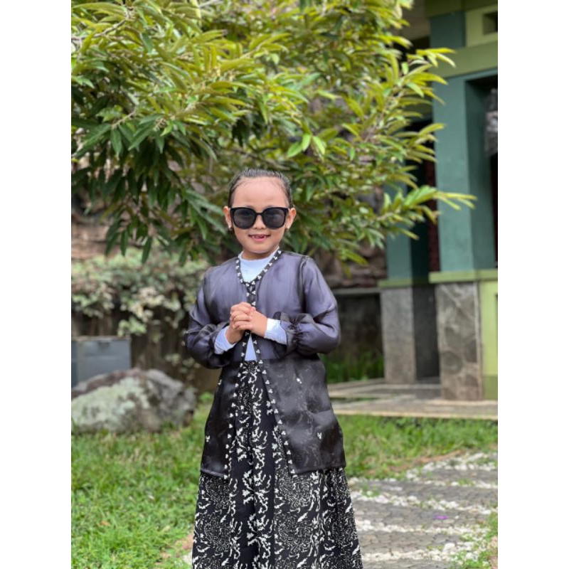 Outer organza anak wanita  ,baju outer Anak Perempuan  1thun - 12thun