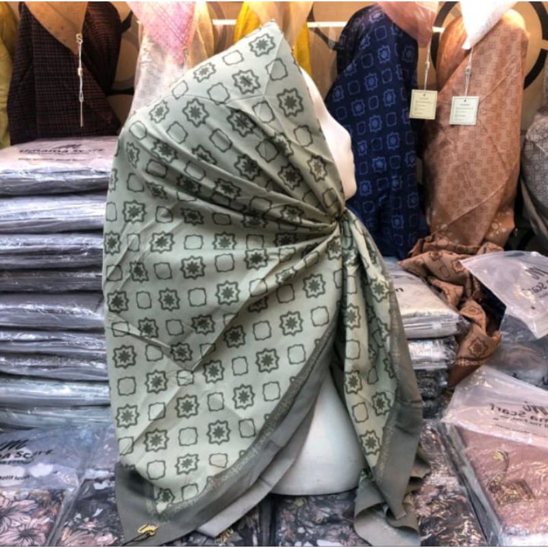 Paket 10pcs HIJAB VOAL MOTIF LASERCUT PREMIUM / HIJAB SEGI EMPAT MOTIF / KERUDUNG SEGI EMPAT MOTIF /