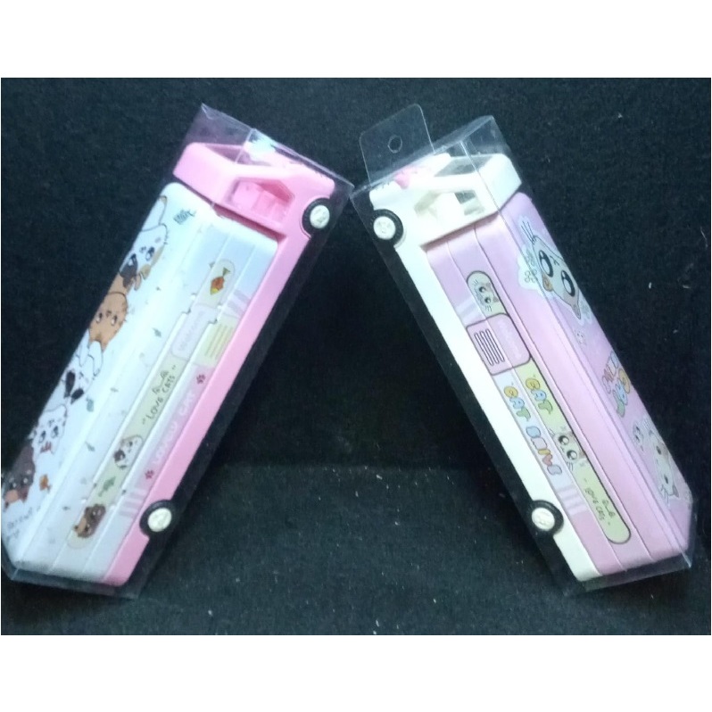 

TEMPAT PENSIL KALENG /KARAKTER MOBIL