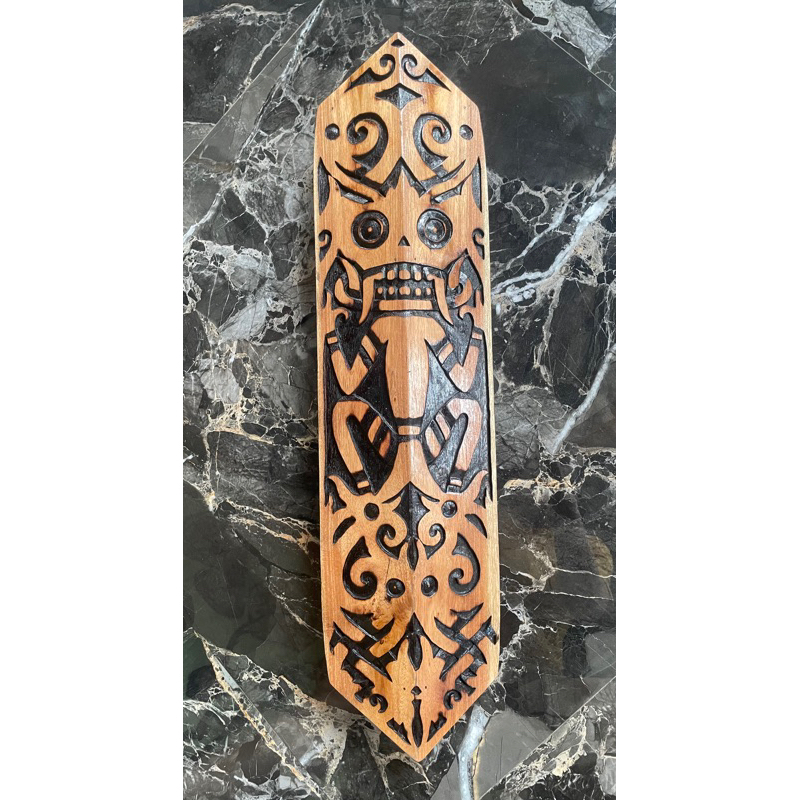 perisai dayak / tameng dayak