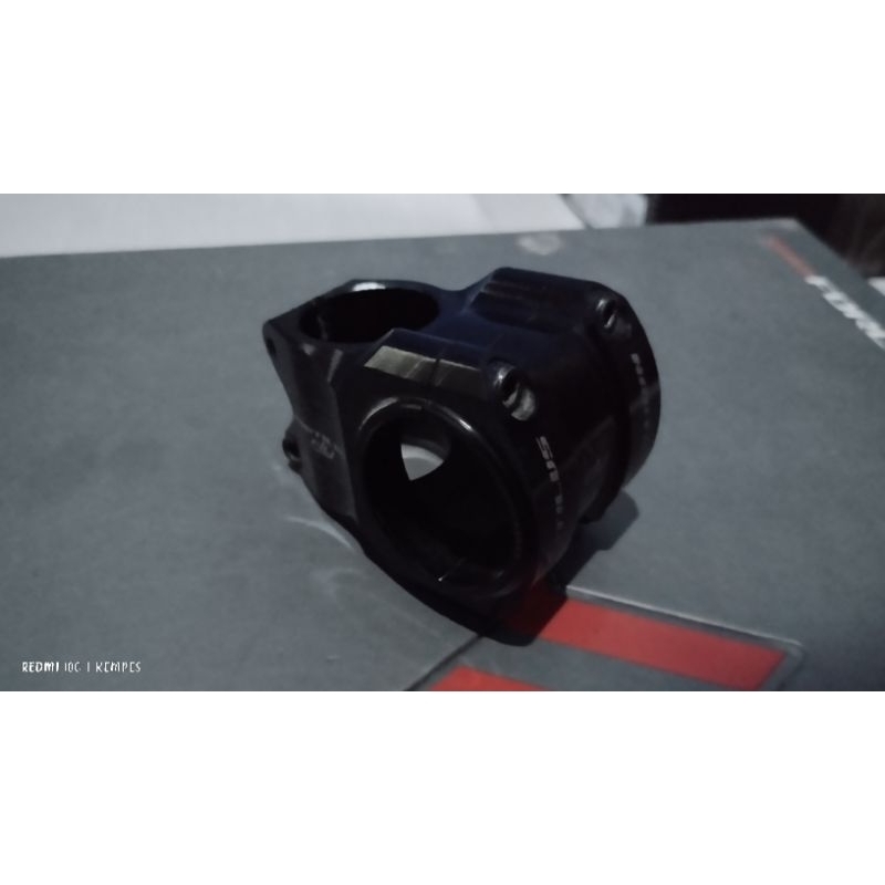 stem nautilus fly 35 clamp 35