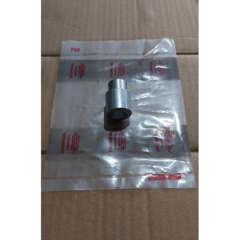 BOSH BOS BOSHING NAP DUDUKAN GIR GEAR BELAKANG BAGIAN DALAM KARISMA SUPRA X 125 KARBU FI INJECTION R