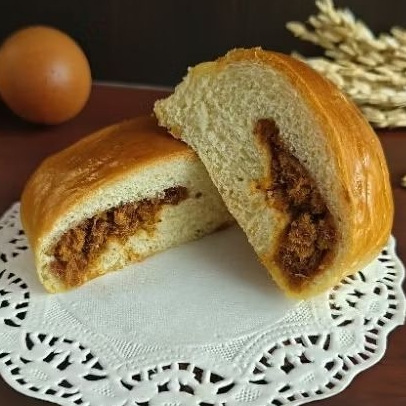 

ROTI ISI ABON IKAN ADUHAI