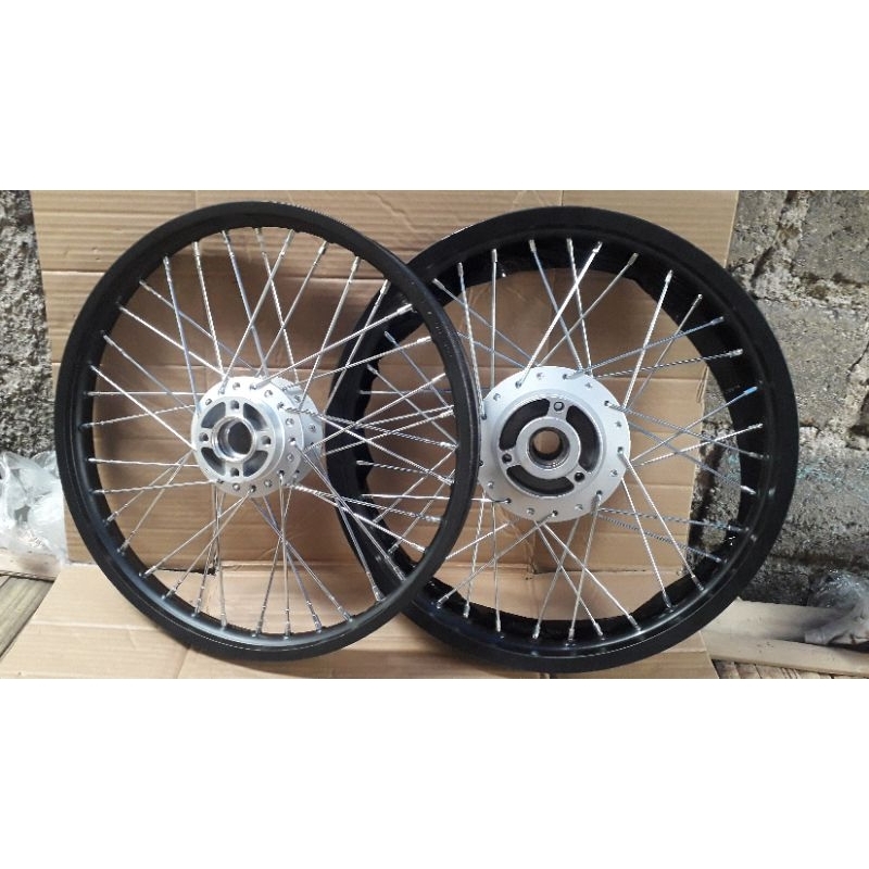 velg pelek satria FU jarijari