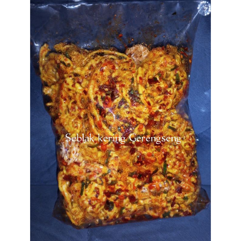 

kerupuk mie daun jeruk mantul