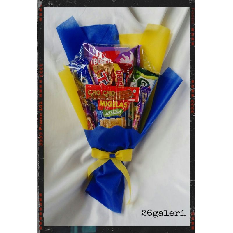 

Buket Snack Hadiah Wisuda, Ulang Tahun, Pacar, Selingkuhan