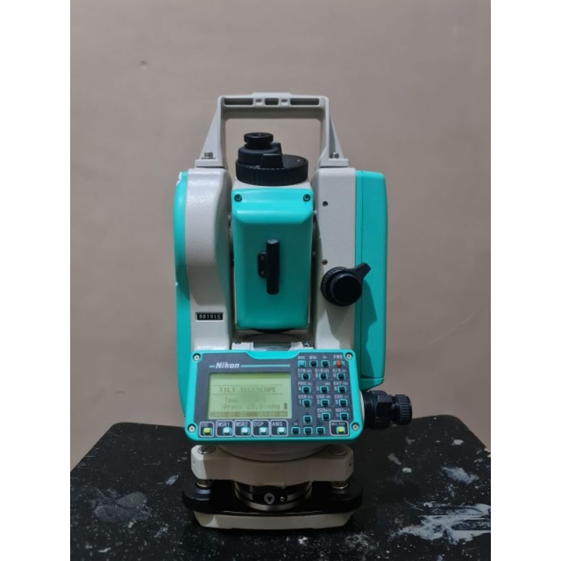 Total Station Nikon DTM 322 bekas lengkap