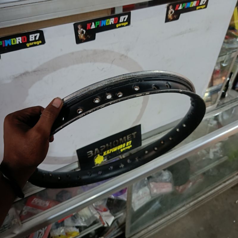 Velg Pelek V Rossi 17x140 U Shape