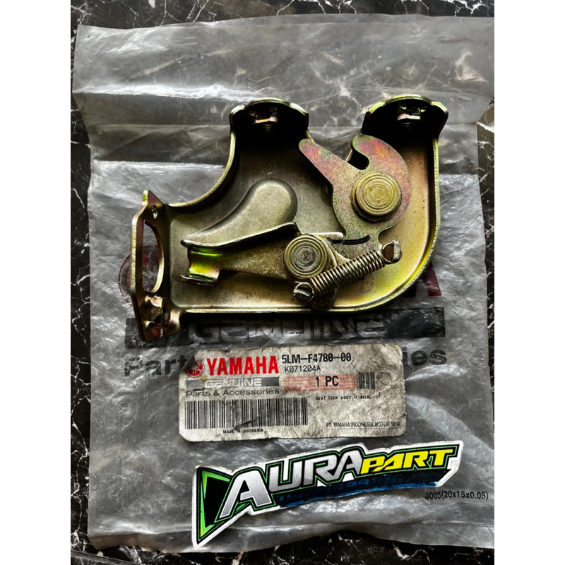 Breket engsel jok assy kuncian jok Jupiter Z Original Asli Yamaha 5LM-F4780-00