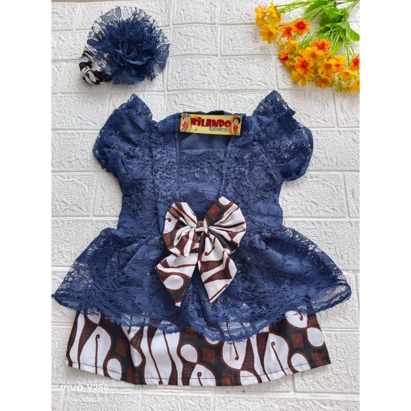 kebaya bayi model krah V//kebaya anak lucu//kebaya bayi broklat//kutubaru modern//baju kondangan