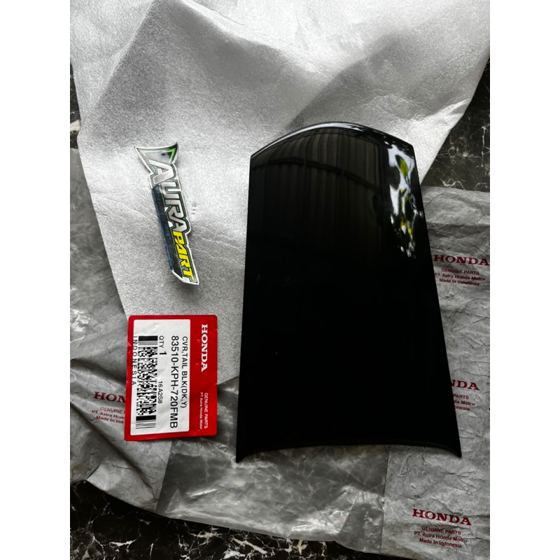 Sambungan ped body bodi belakang honda karisma125 karisma 125 asli hitam original 83510-KPH-720FMB