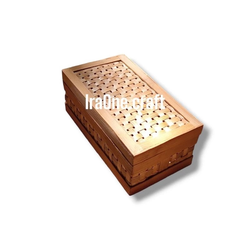 

BOX HAMPERS BY REQUEST 40 X30 X 12