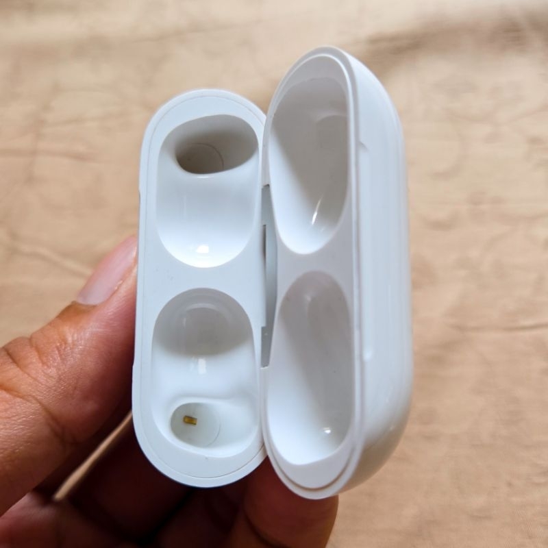 Apple Airpods pro wireless charging (Case Charging) Tempat Airpods pro