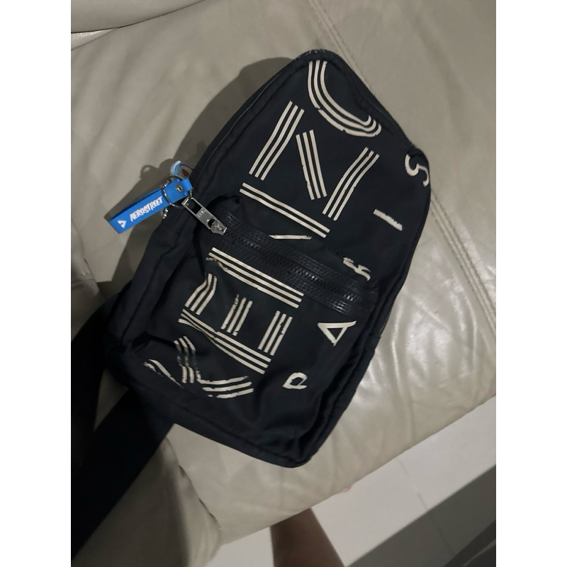 tas kenzo asli second beli 2 juta