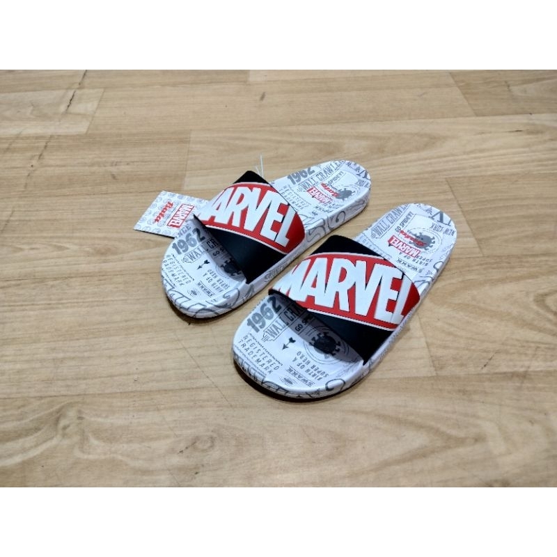 Sandal Anak Remaja Bata Terbaru Sandal Character Anak Bahan Karet Awet Warna Hitam dan Putih