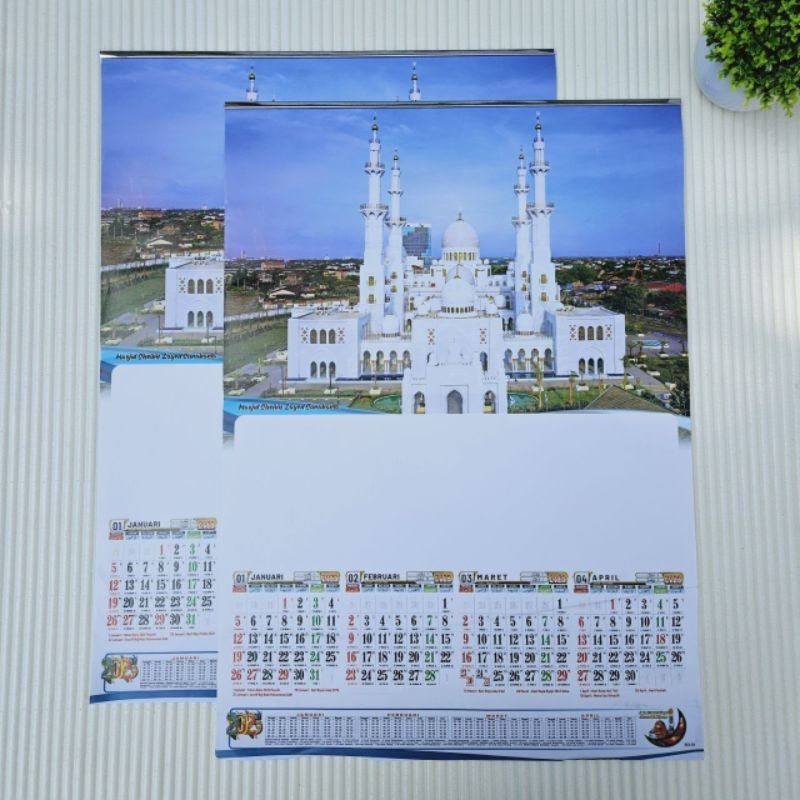 

kalender 2025 3 lembar 4 bulanan caturwulan JB ukuran 38x54cm gambar masjid (terima cetak castume merek)