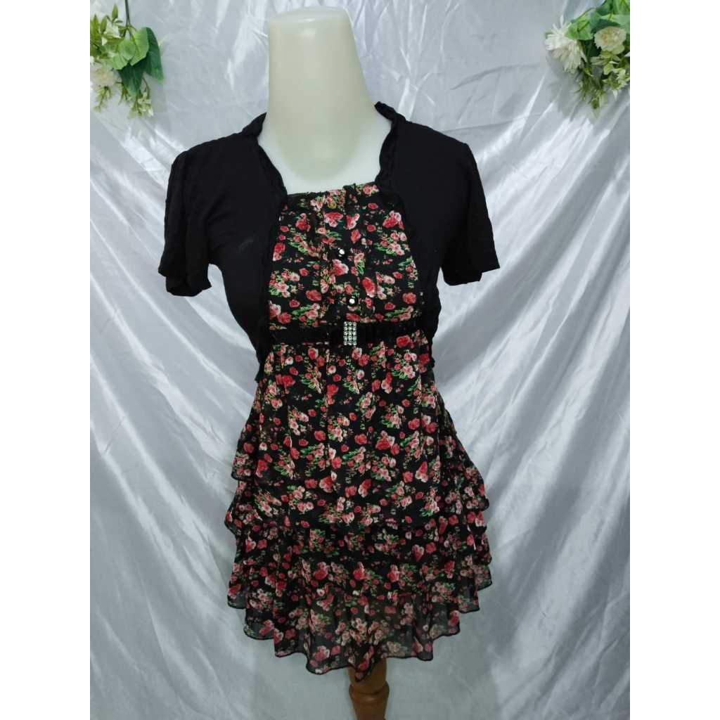 Atasan wanita korea  motif bunga