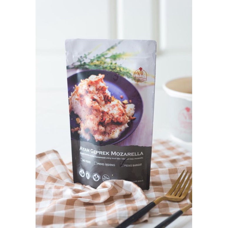 

Pesan disini Ayam Geprek Mozarella Vakum Pack No Pedas NP