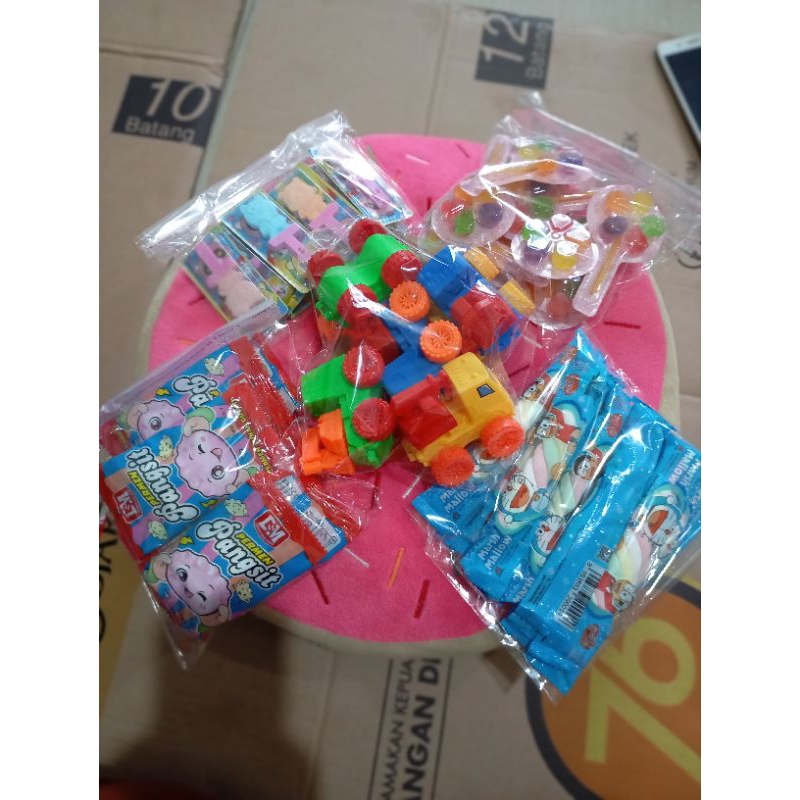 

bayar 1 pack dapat 5 pack paket permen