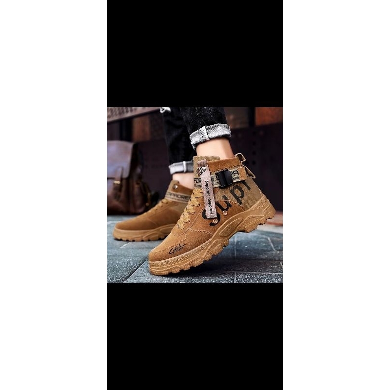 Preloved sepatu boot pria dewasa size 44