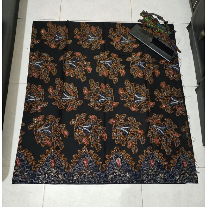 Batik Tulis matematika