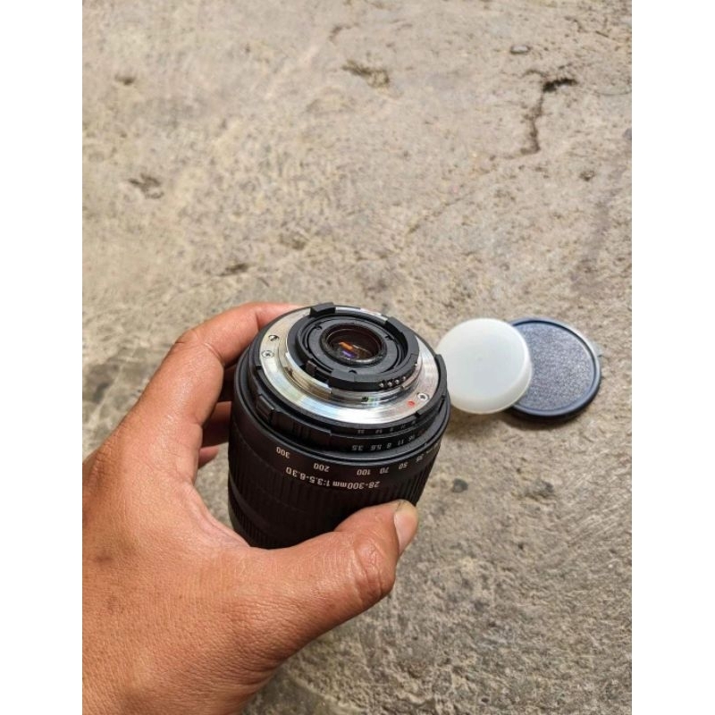 Sigma 28-300mm for nikon